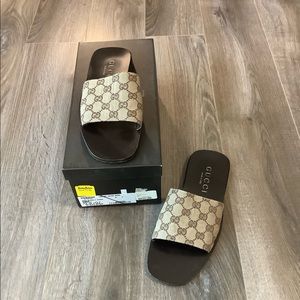 Men Gucci Sandal